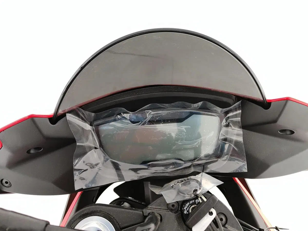 Aprilia Tuono 125 (2025 - 26) (11)
