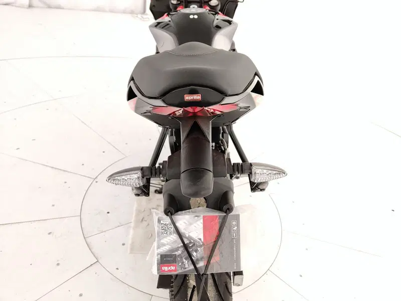 Aprilia Tuono 125 (2025 - 26) (9)