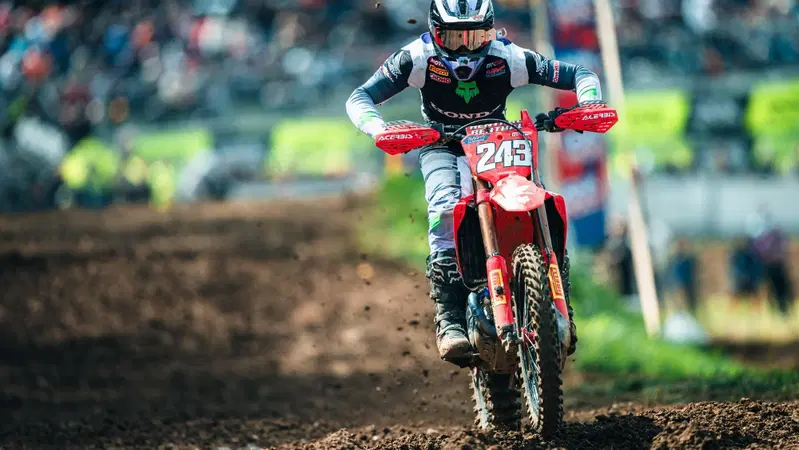MXGP: Tim Gajser OUT dal GP del Portogallo. Occasione d'oro per Febvre