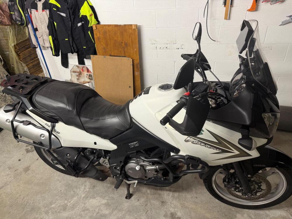 Suzuki V-Strom 650 Traveller ABS (2008 - 11) (4)