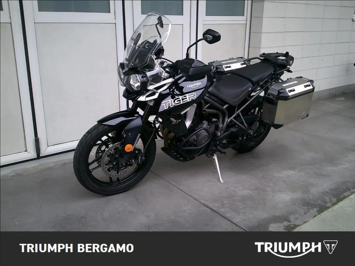 Triumph Tiger 800 XRx (2015 - 17) (3)