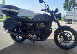 Moto Guzzi V7 Stone (2021 - 24) usata