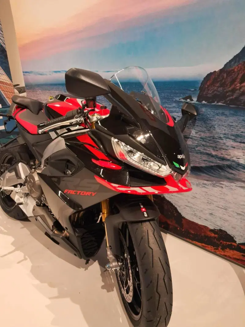 Aprilia RS 660 Factory (2025 - 26) (4)