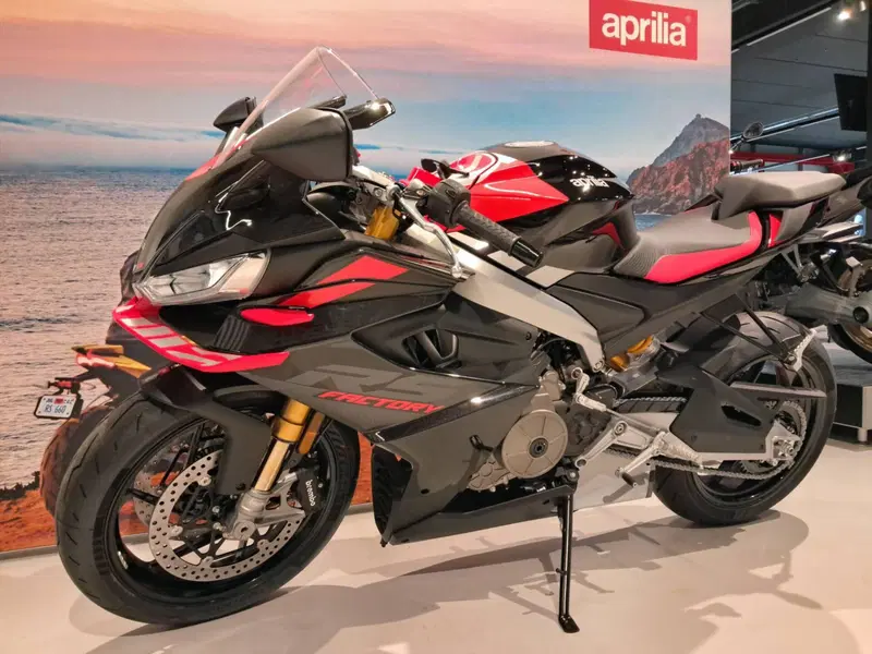 Aprilia RS 660 Factory (2025 - 26) (7)