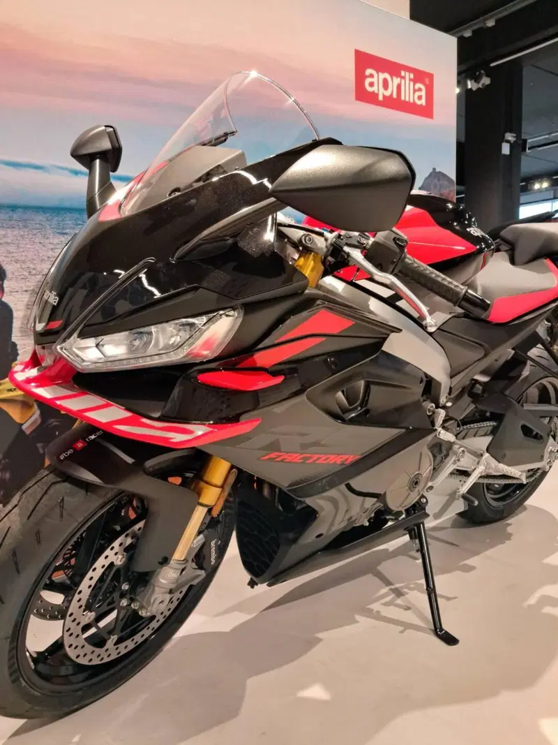 Aprilia RS 660 Factory (2025 - 26) (8)