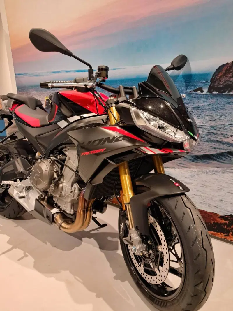 Aprilia Tuono 660 Factory (2025 - 26) (3)