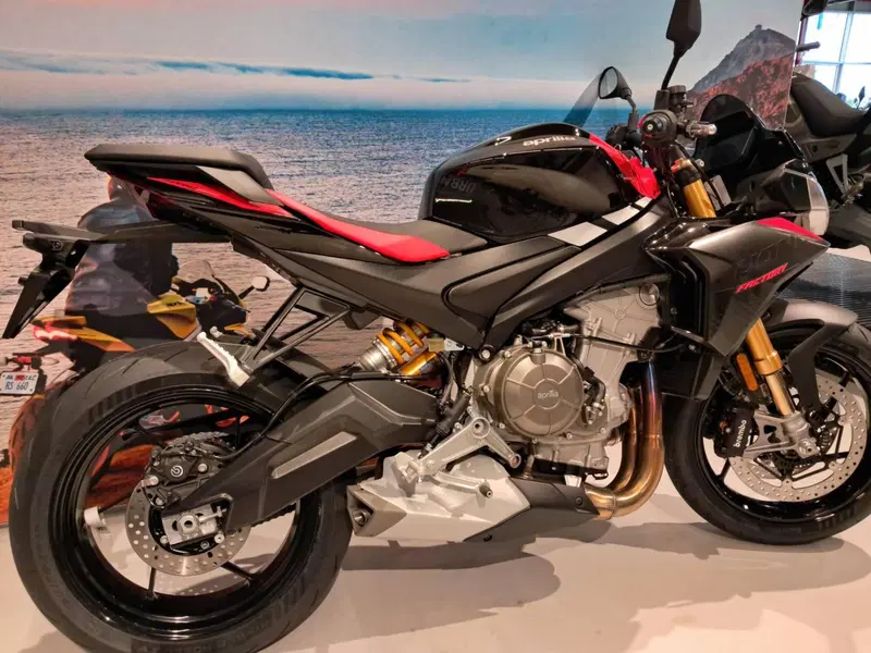 Aprilia Tuono 660 Factory (2025 - 26) (5)