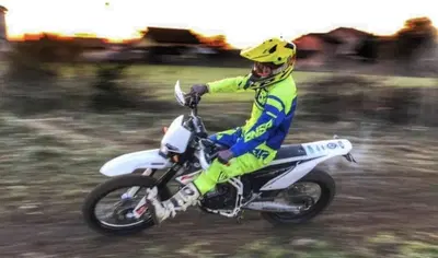Tragedia in Friuli: muore durante una gara di motocross