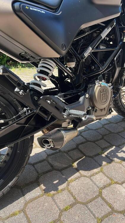 Husqvarna Svartpilen 401 (2021 - 23) (3)