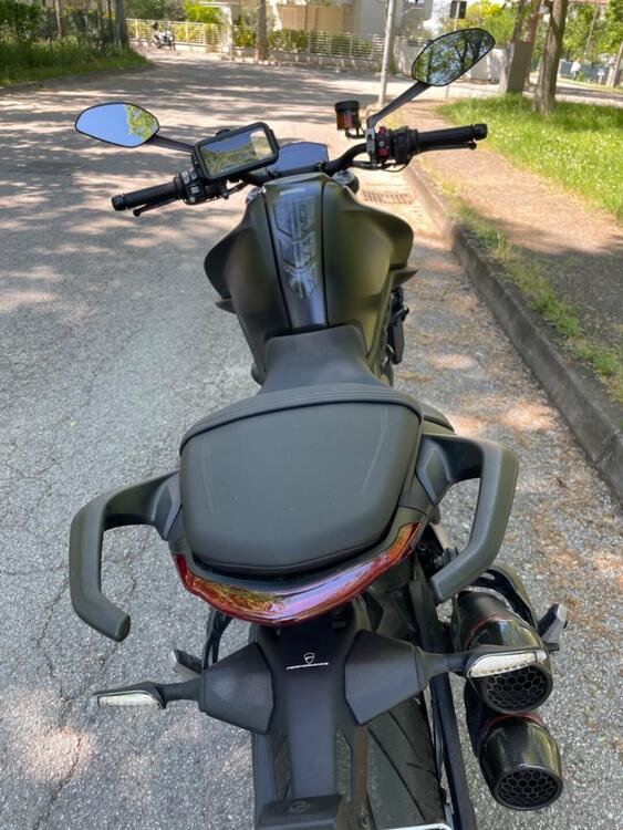 Ducati Monster 937 (2021 - 25) (3)