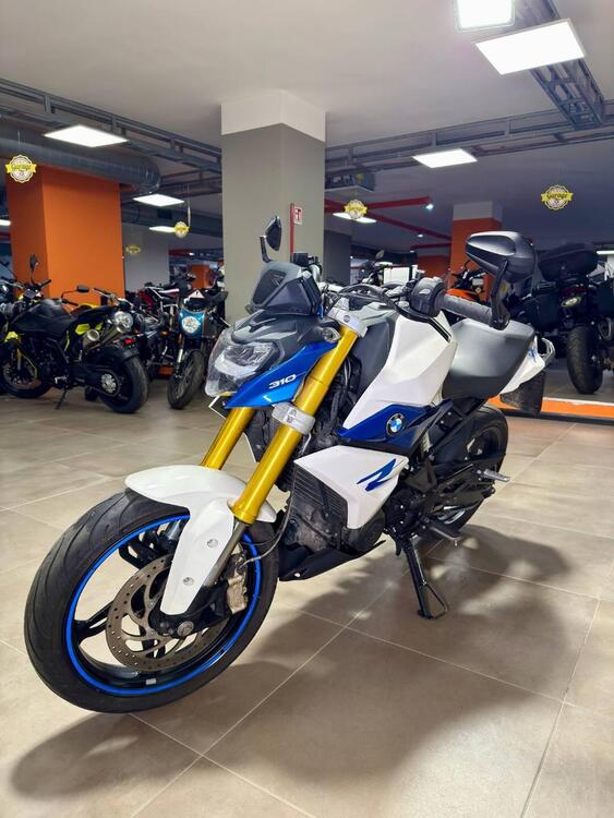 Bmw G 310 R (2021 - 25) (3)
