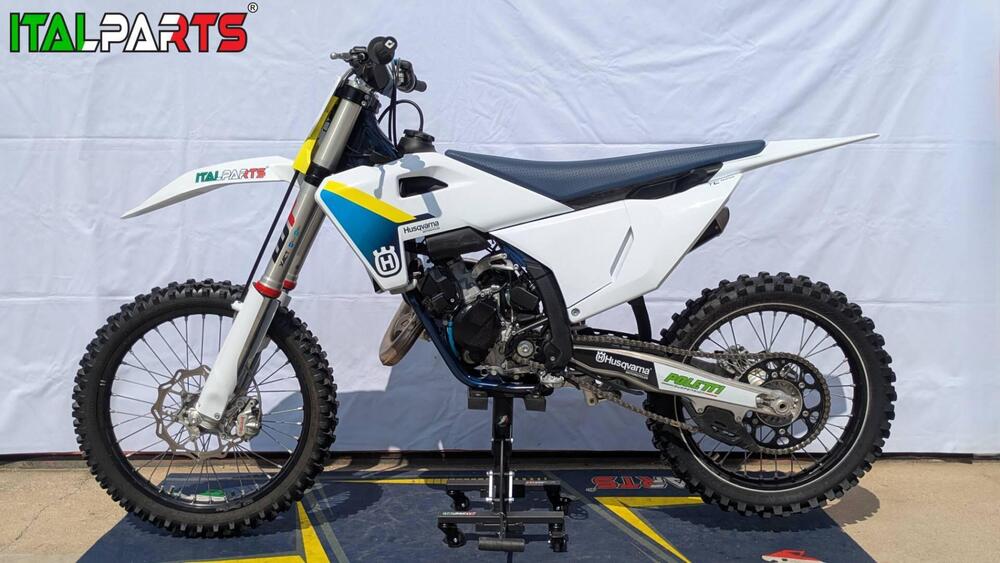 Husqvarna TC 125 (2025) (3)