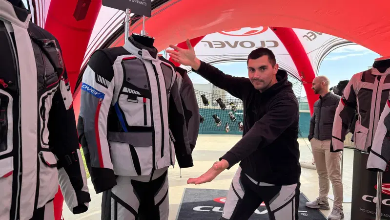 Clover presenta le novit&agrave; 2025. Due nuove giacche sensazionali: la Rally Pro e la Ventouring-4 WP