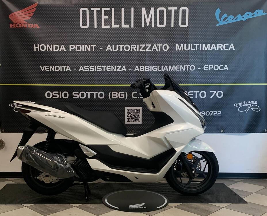 Honda PCX 125 (2025)