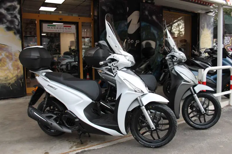 Kymco People 125i S (2021 - 25) (7)