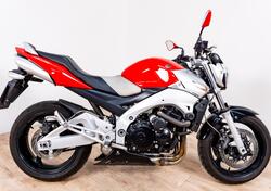 Suzuki GSR 600 (2006 - 11) usata