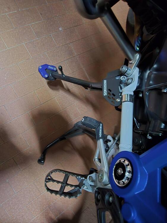 Bmw R 1250 GS (2021 - 24) (2)