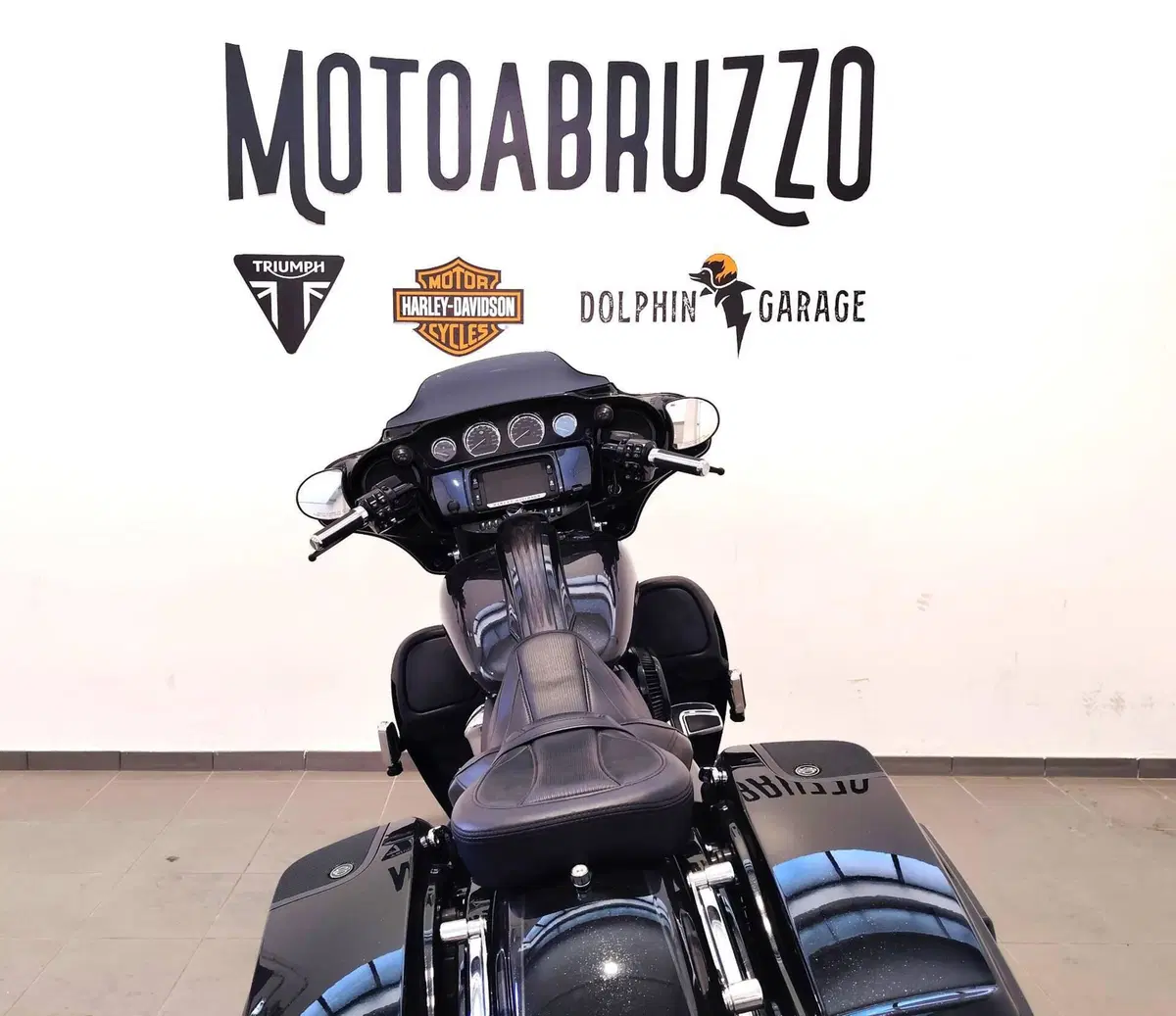 Harley-Davidson 114 Street Glide (2017) (8)