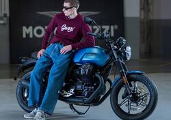 Moto Guzzi V7 Stone (2025) nuova