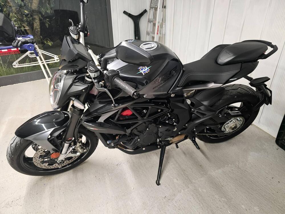 MV Agusta Brutale 800 RR SCS (2021 - 22) (3)