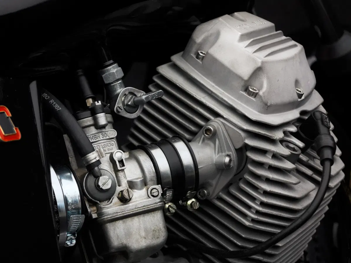 Venier Moto Guzzi V65 Diabola (6)