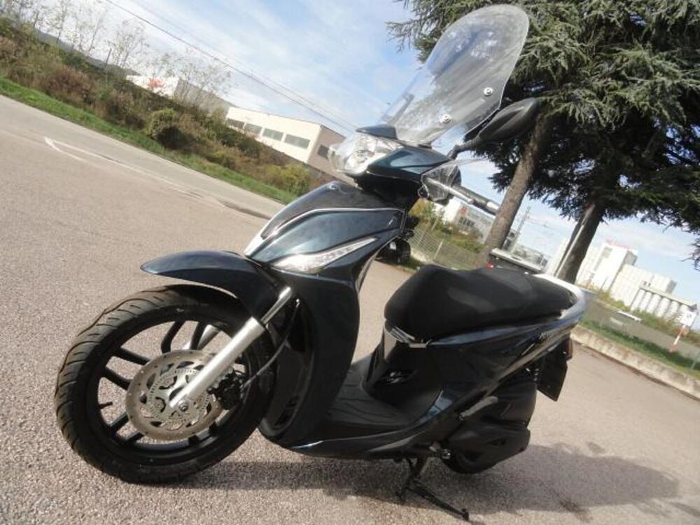 Kymco People 125i S (2021 - 25) (4)