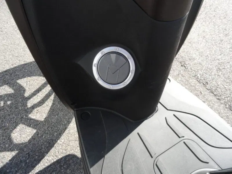 Kymco People 125i S (2021 - 25) (12)