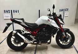 Honda CB 750 Hornet (2023 - 24) usata