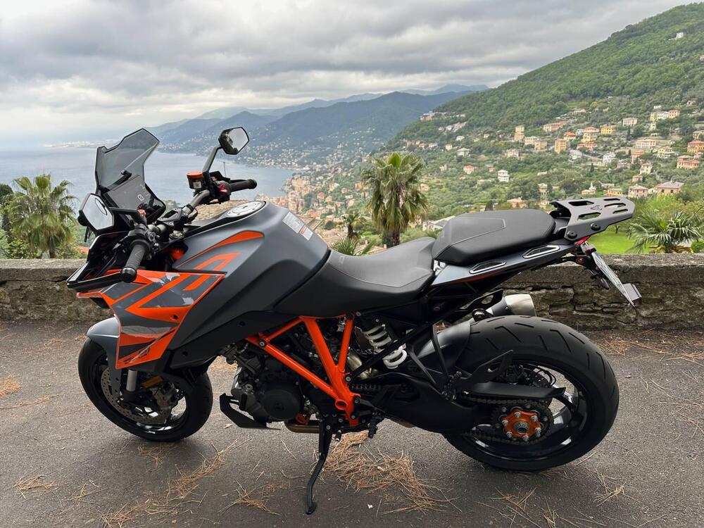 KTM 1290 Super Duke GT (2022 - 25) (3)