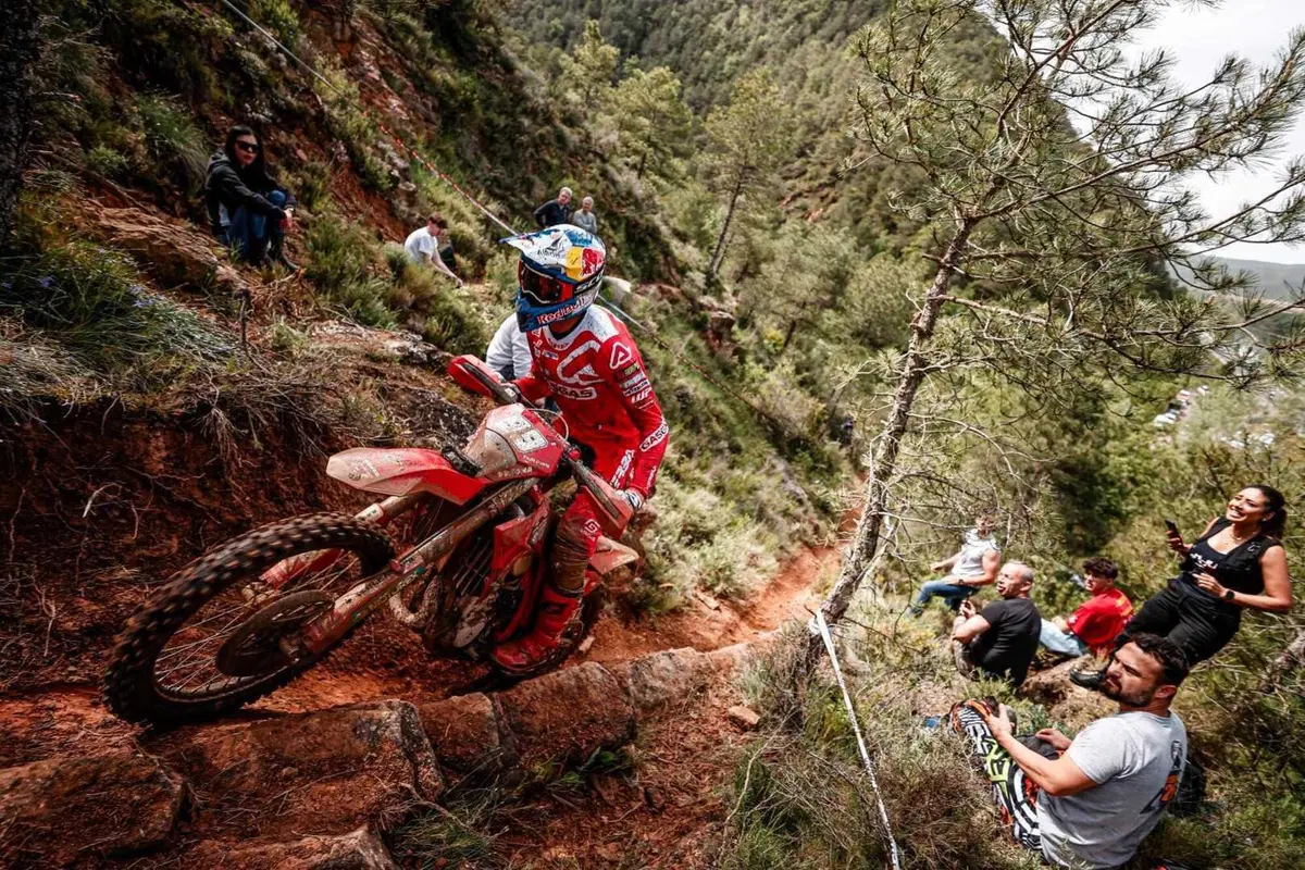 EnduroGP25 #2 Spagna D2. Andrea Verona, GasGas, scatena l’inferno di Oliana  (7)