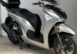 Honda SH 350 Sport (2021 - 24) usata