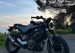 Husqvarna Svartpilen 401 (2020) usata