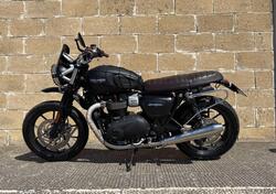 Triumph Street Twin 900 (2016) usata