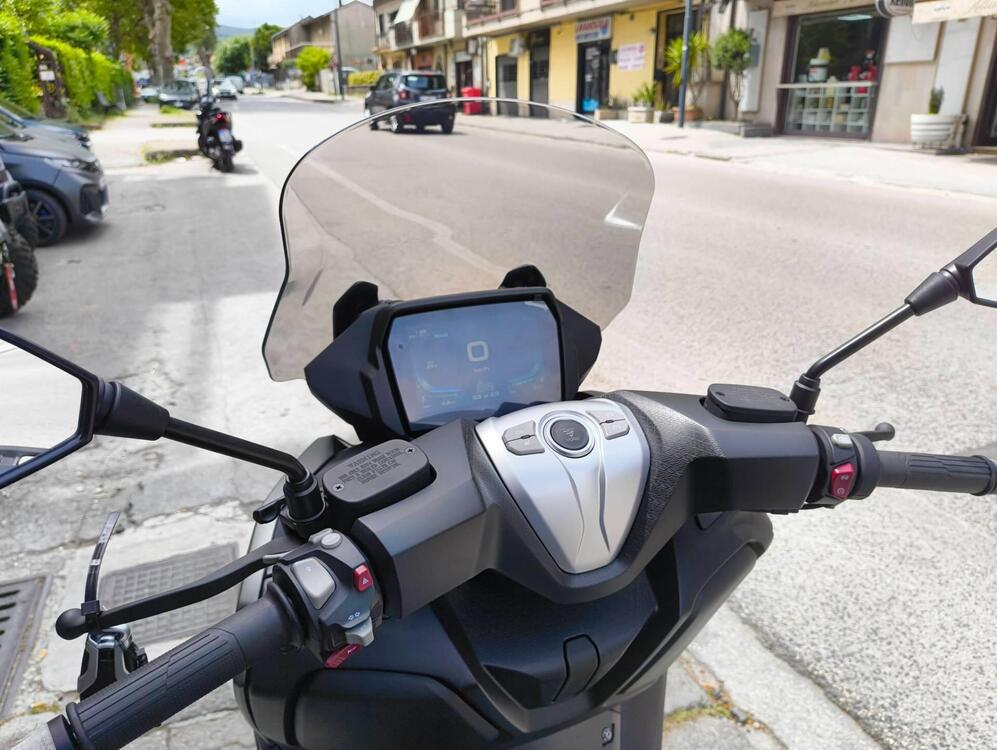 Voge Sfida SR4 MAX (2024 - 25) (5)