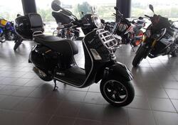 Vespa GTS 300 Super Hpe (2021 - 22) usata
