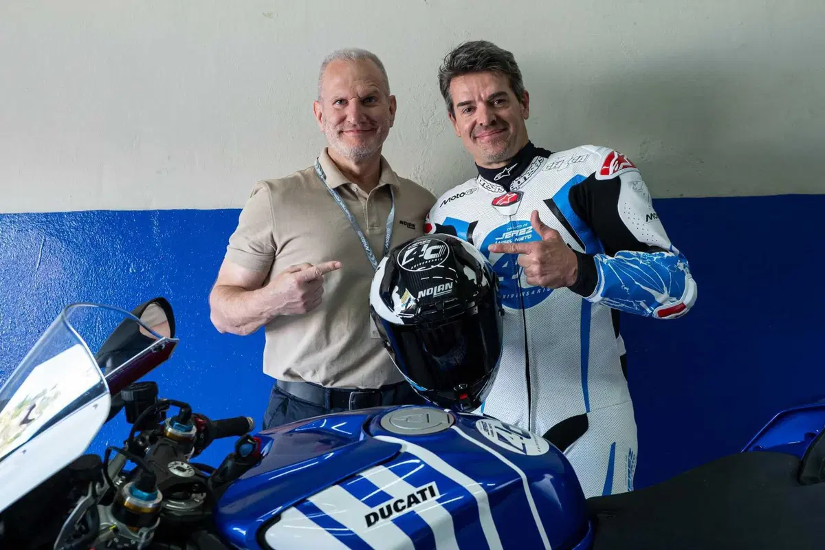 Nolan celebra il 40° anniversario del Circuito di Jerez (11)