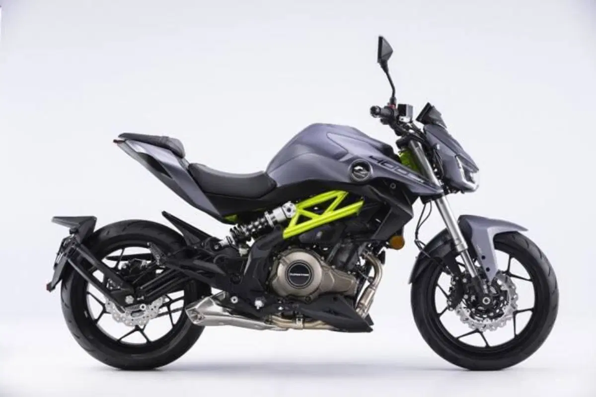 QJ Motor SRK 400 (2023 - 25)