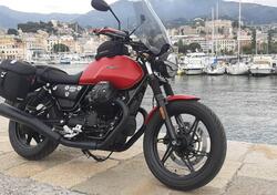 Moto Guzzi V7 Stone Special Edition (2022 - 25) usata