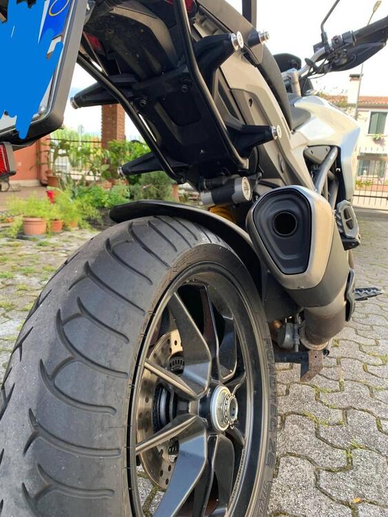 Ducati Hyperstrada 821 (2013 - 15) (4)
