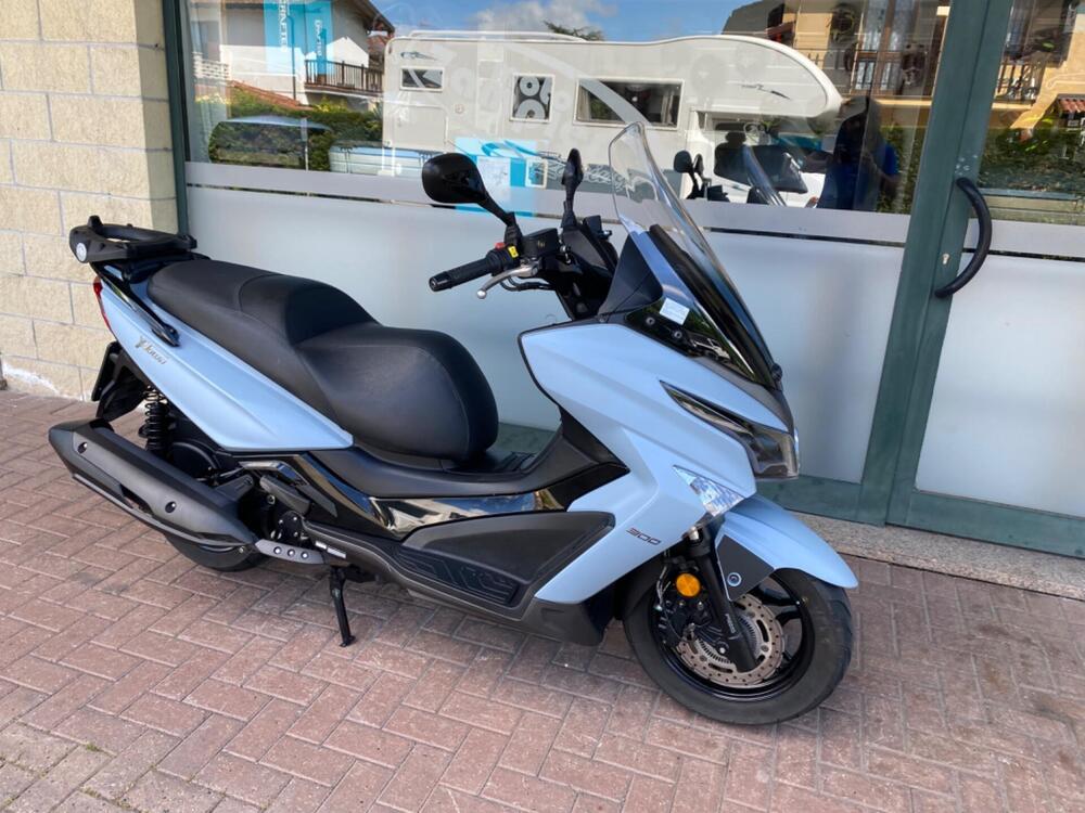 Kymco X-Town 300i (2021 - 24) (2)
