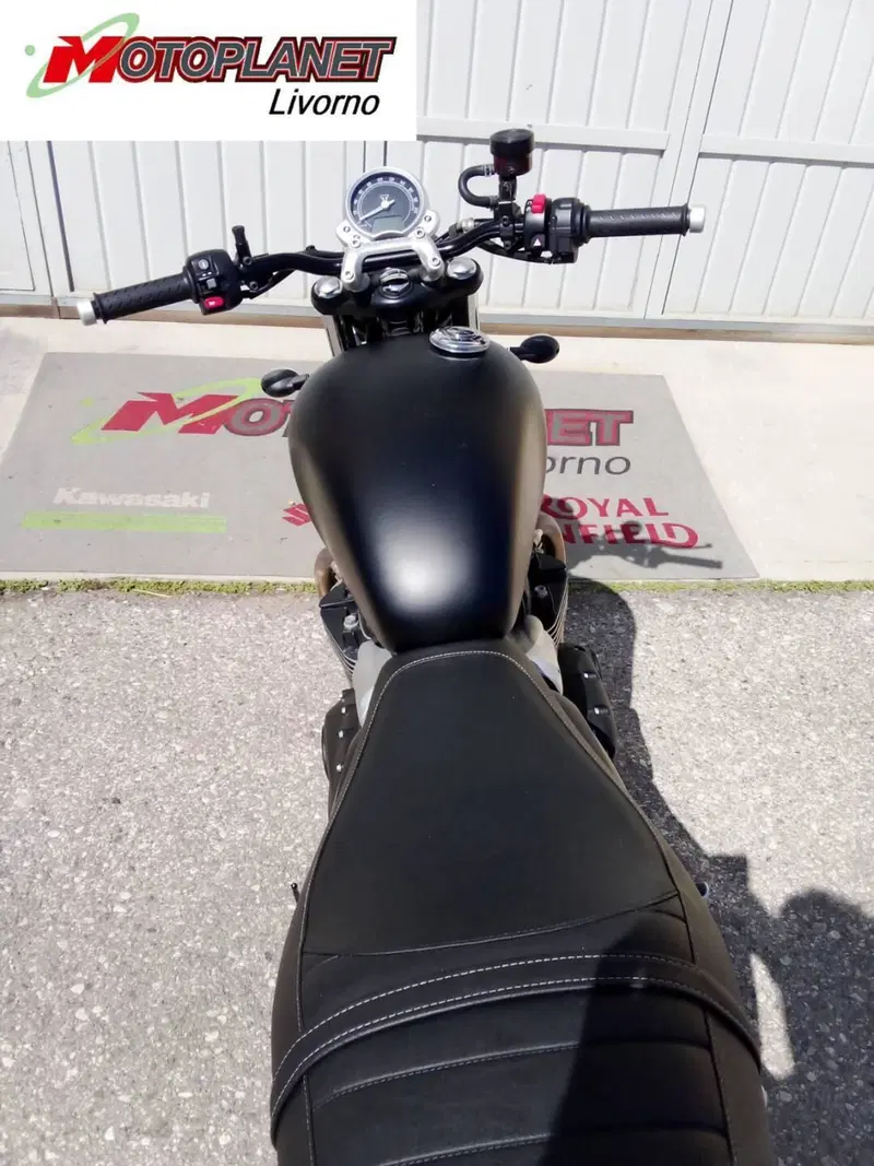 Triumph Street Twin 900 (2017 - 18) (7)