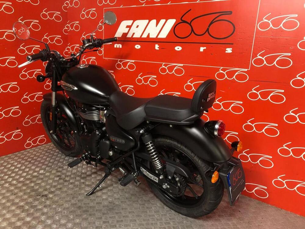 Royal Enfield Meteor 350 Fireball (2021 - 25) (4)