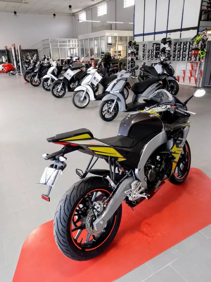 Aprilia RS 125 (2025 - 26) (8)