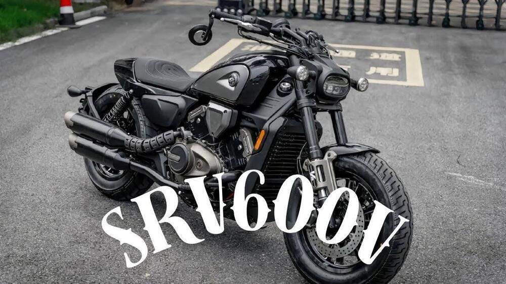 QJ Motor SRV 600 V (2024)