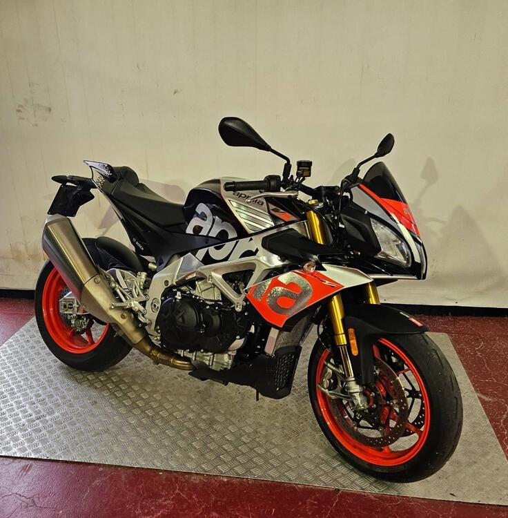 Aprilia Tuono V4 Factory (2015 - 17)
