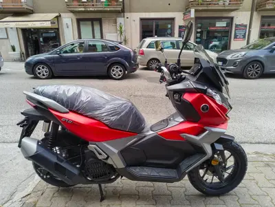 Voge Sfida SR1 ADV (2023 - 26) nuova