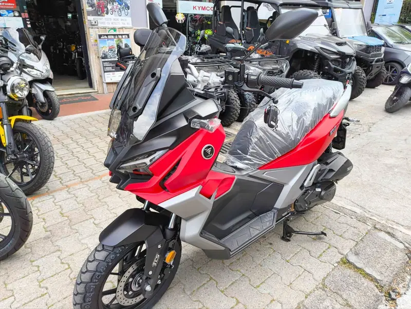 Voge Sfida SR1 ADV (2023 - 26) (2)