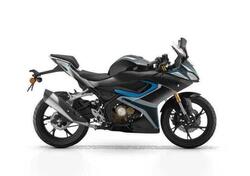 QJ Motor SRK 125 R (2024 - 25) nuova