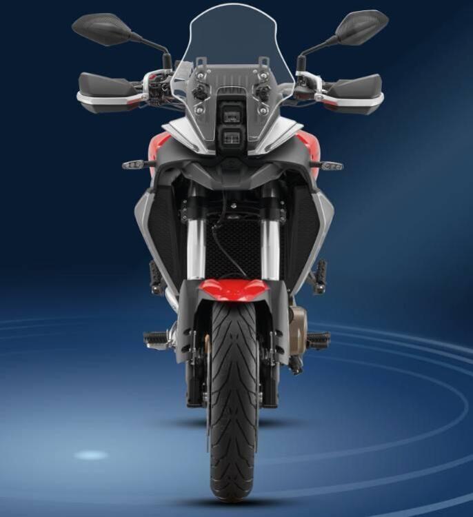 QJ Motor SRT 700 S (2025) (2)