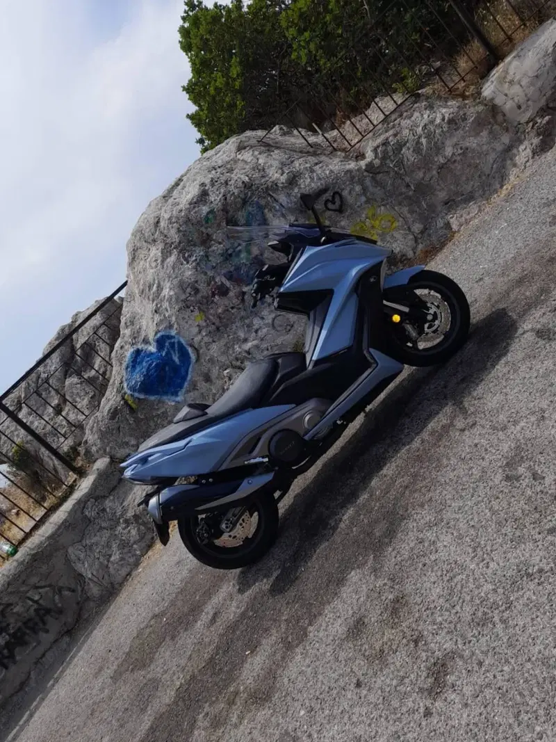 Kymco AK 550 ETS (2021 - 26) (5)